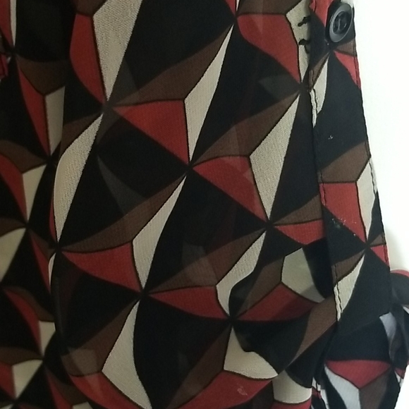 Pleione Geometric Pattern Tunic - Picture 3 of 11